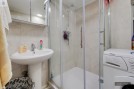 10_Shower Room-0.jpg
