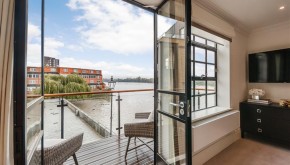 Palace Wharf