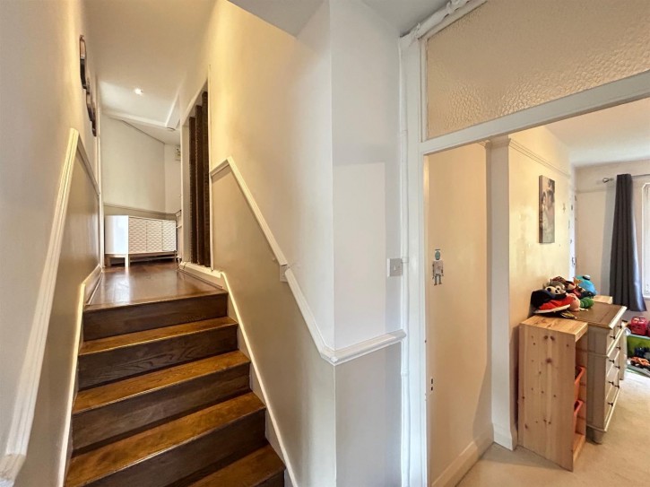 Hallway.jpg