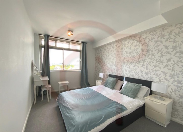 Bedroom 1-1.jpg