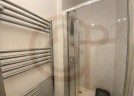 Bathroom 1.jpg