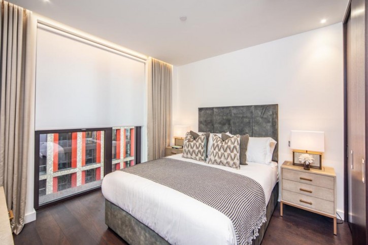 Master bedroom 2.jpg